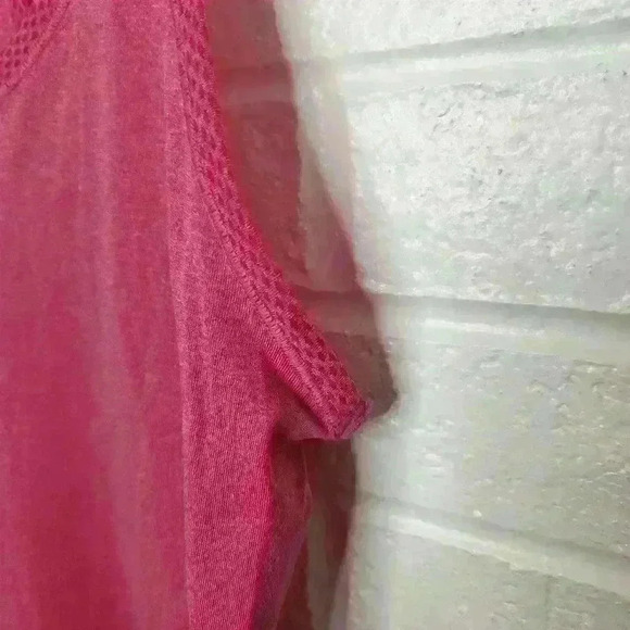 Under armour women's pink racerback tank top size small - Picture 5 of 7